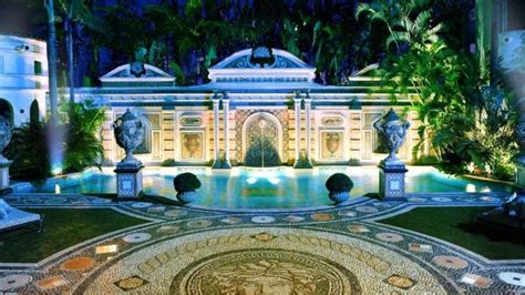 casa de gianni versace miami beach|former versace mansion.